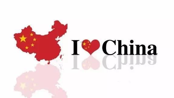 残疾男子摆摊拾荒16年捐出百万（十）：求你们不要说我是拾荒者，我也想打工没办法，站不起来，捡瓶子也是工作，给一个残疾人留个自尊心